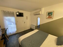 Lyo Hôtel