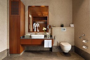 Taj Damdama Lake Resort & Spa, Gurugram
