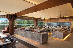 Taj Damdama Lake Resort & Spa, Gurugram