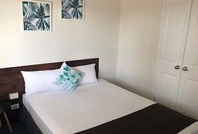 Coral Sands Motel