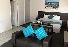 Coral Sands Motel