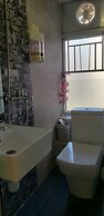 Sunrise International - Boutique Hostel