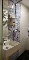 Sunrise International - Boutique Hostel