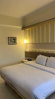 Royal Hotel and Villa Batu
