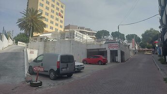 Sunday Beach Hotel