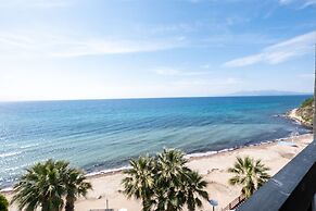 Sunday Beach Hotel