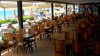 Sunday Beach Hotel