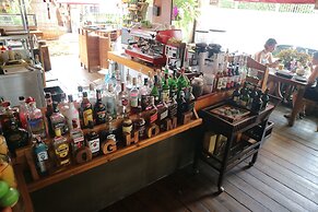 Loghome Boutique