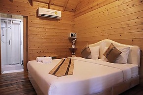 Loghome Boutique