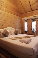 Loghome Boutique