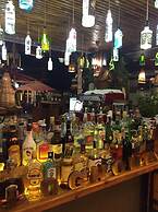 Loghome Boutique