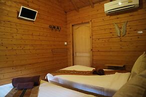 Loghome Boutique