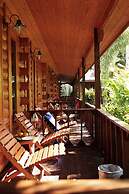 Loghome Boutique