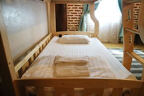 Loghome Boutique