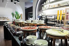 Radisson Collection Hotel, Old Mill Belgrade