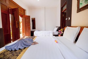 Teba House