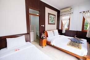 Teba House