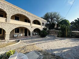 Hotel Parador Vernal
