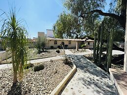 Hotel Parador Vernal