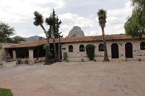 Hotel Parador Vernal