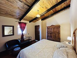 Hotel Parador Vernal