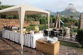 Hotel Parador Vernal