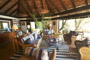 Caille Blanc Villa & Hotel - Adults Only