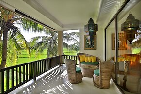 Green Field Hotel and Restaurant