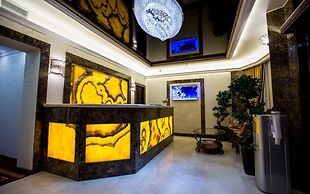 Shine House