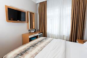 Seatanbul Hotel