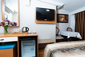 Seatanbul Hotel
