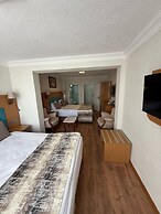 Seatanbul Hotel