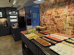 Leyenda Hotel