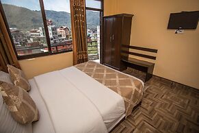 Hotel Peninsula