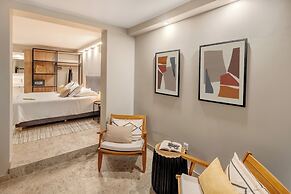 Hotel Osam
