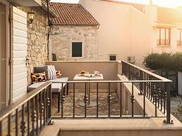 Hotel Osam