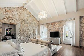 Hotel Osam