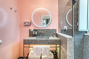 Relais Trevi 95 Boutique Hotel