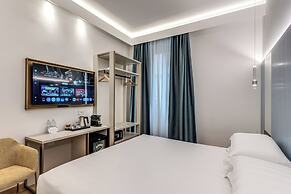 Relais Trevi 95 Boutique Hotel