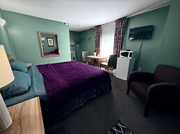 Guest Inn