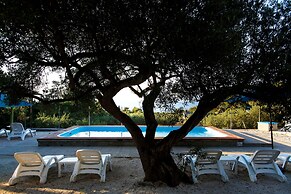 Waterman Beach Village
