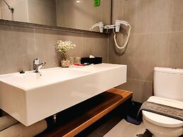 Zuri Express Lippo Cikarang