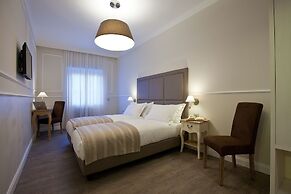 Seven Suites