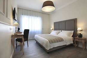 Seven Suites