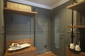 Seven Suites