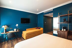 Seven Suites