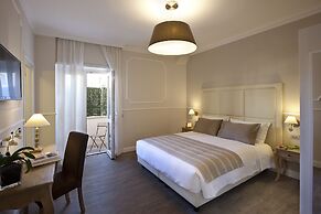 Seven Suites
