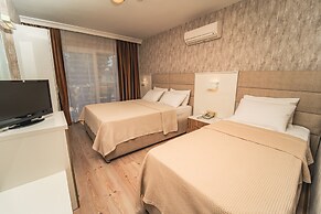Twins Hotel
