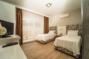 Twins Hotel