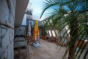 Twins Hotel